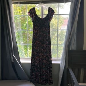 Motherhood Maternity Dress
